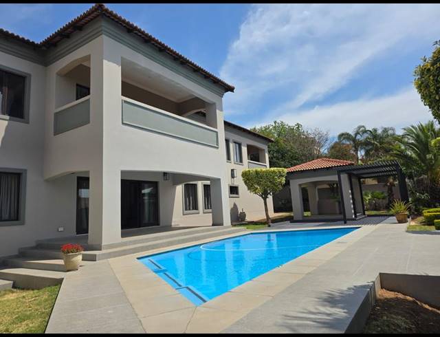 6 BEDROOM PROPERTY TO RENT IN WATERKLOOF RIDGE